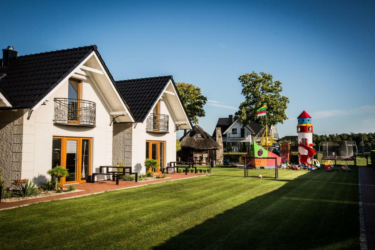 Pokoje Goscinne Jolka Leba Exterior foto